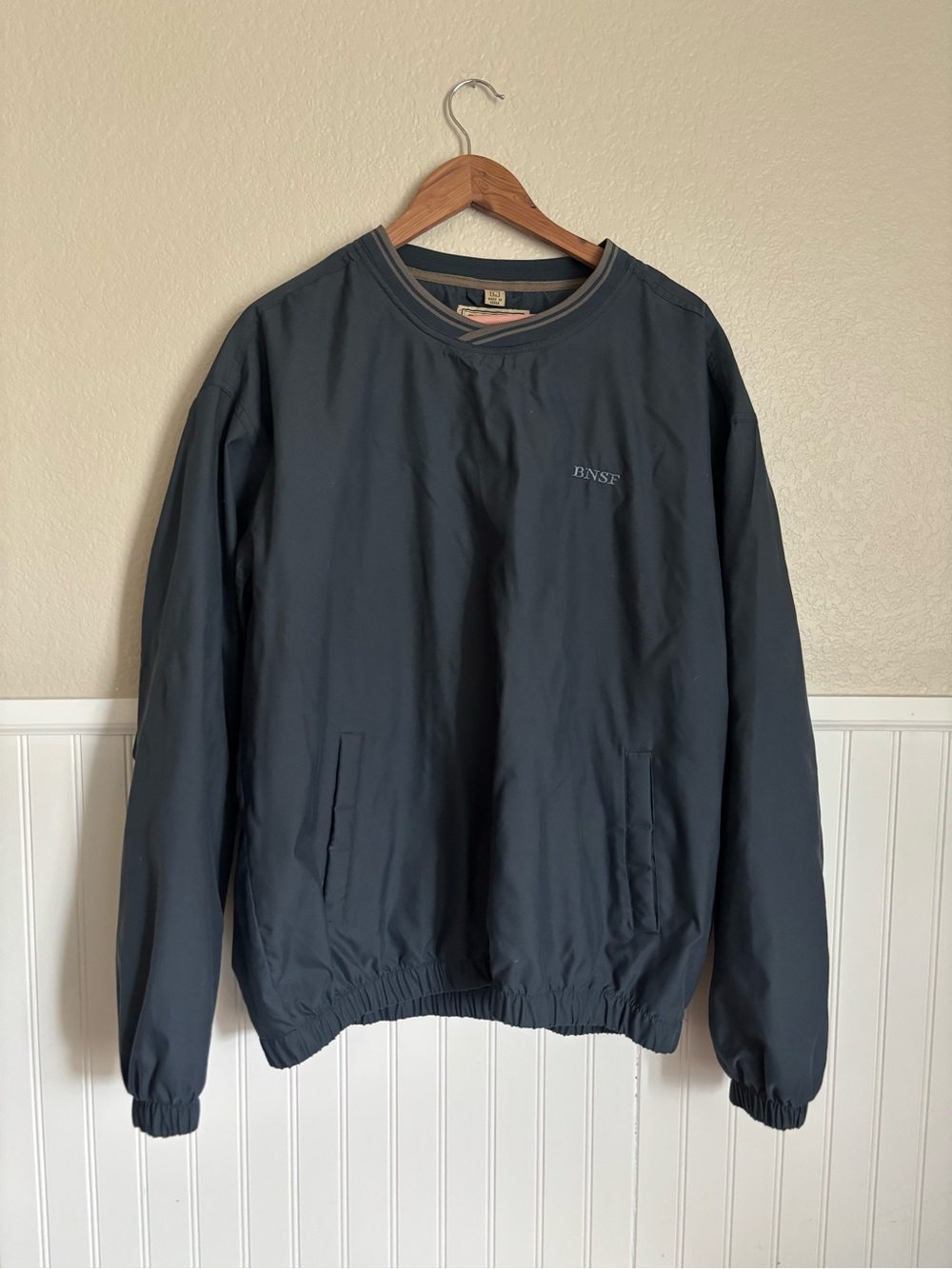 Vintage Dunbrooke Men's Dark Gray Lightweight Pullover Jacket